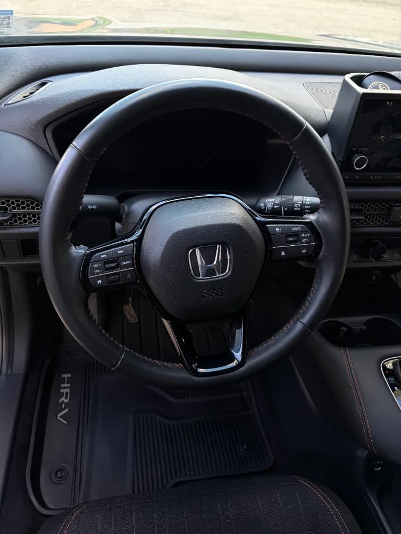 Honda HR-V Premium Full Detail